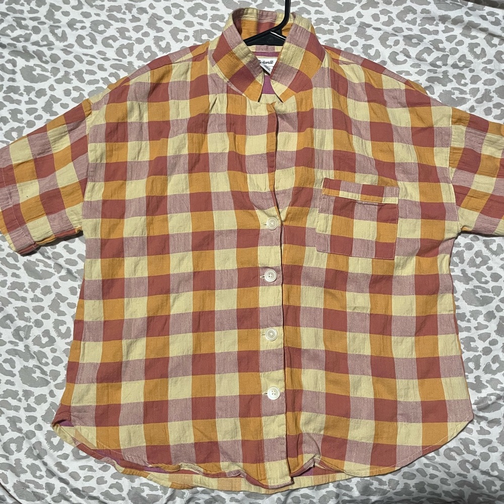 Women’s M MADEWELL Checkered Short Sleeve button down blouse top MEDIUM